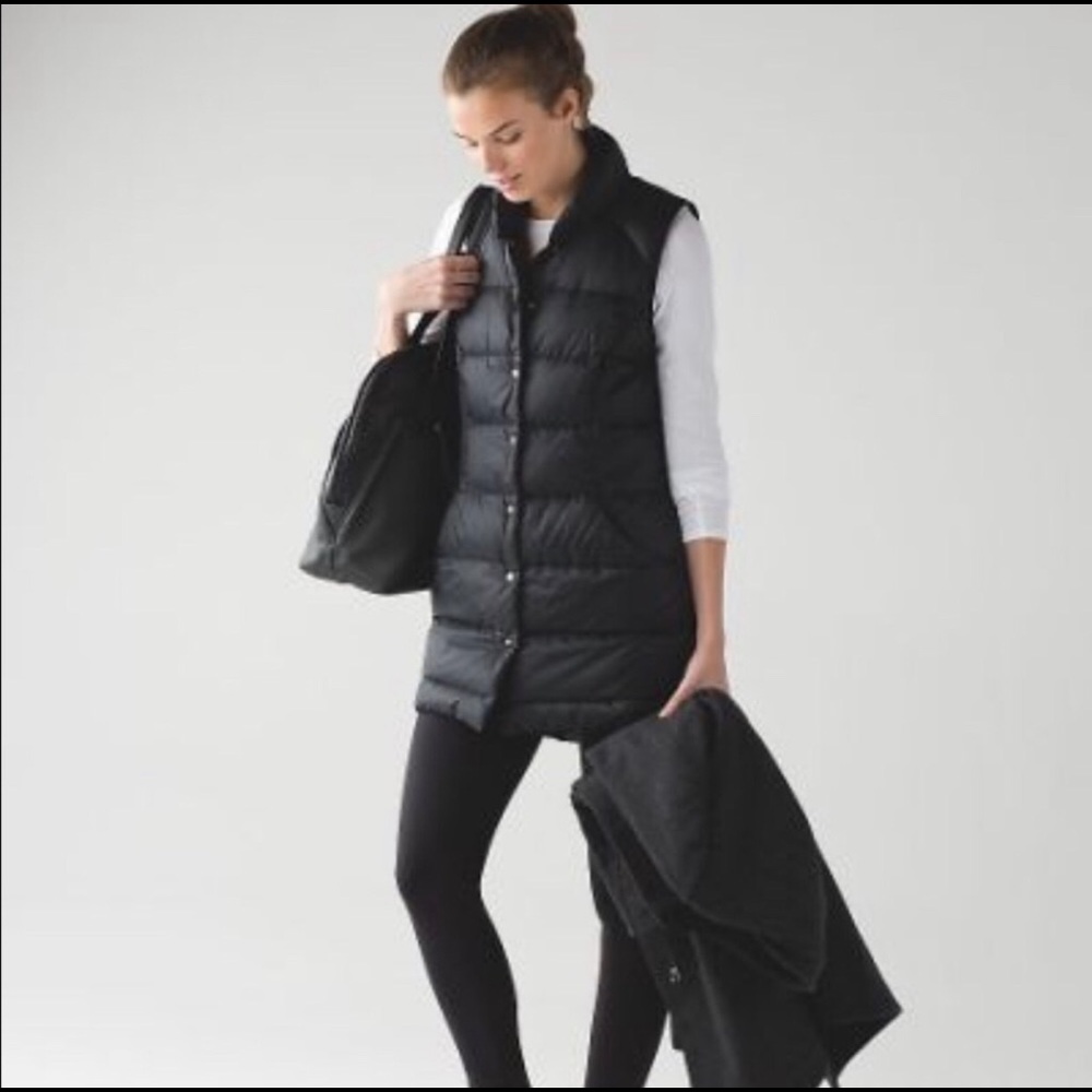 LIKE NEW All Days puffer vest